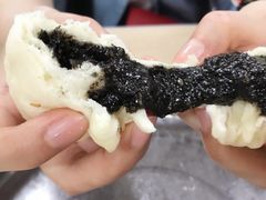 黑芝麻包-老陶包子铺(南大西南村店)