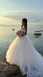 -乐派诗婚纱摄影