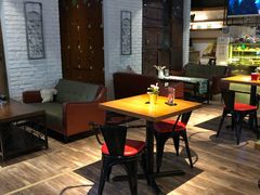 大堂-JINNS锦时 steak&pizza(浸信会礼拜堂旧址店)