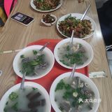 老王烧饼加肘子