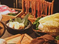 -湊湊火锅·茶憩(杭州湖滨银泰in77店)