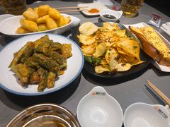 -粟氏天府·东北烧烤(长安街店)