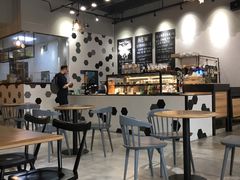 大堂-HELLO 27 意面·沙拉·帕尼尼