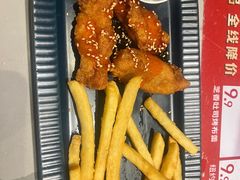 -必胜客(欢乐颂店)
