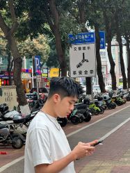 -藤野造型专业烫染接发