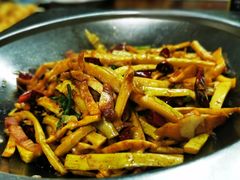 干锅笋片-晚归月亮湾私家菜(临邑路店)