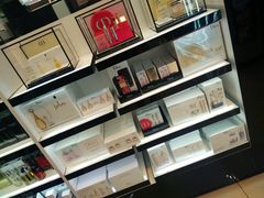 -王权免税店(廊曼机场店)