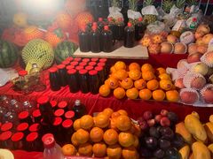 -乌恰市场(彩虹商场店)