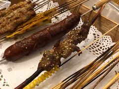 红柳大串牛肉-聚串门儿·东北烧烤(信义坊店)