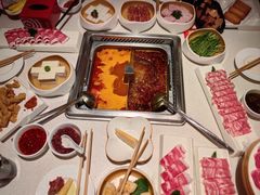 -海底捞火锅(凤凰广场店)