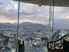 -官房大酒店-玉龙旋宫观景餐厅