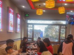 -阿婆情腊排骨火锅(金虹路店)