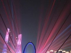 -南京眼步行桥