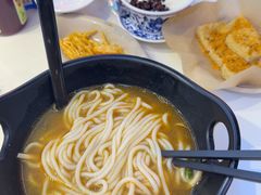 -桂在香知桂林米粉(南岗松雷店)