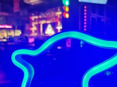 -UP嘻哈酒吧(粉巢店)