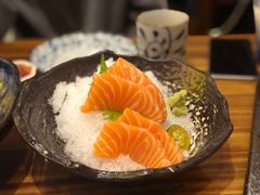 三文鱼-成喜屋日本料理