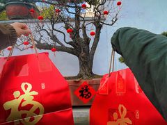 -龙华寺