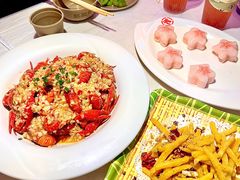 -肥肥虾庄·金牌油焖大虾(沙湖店)
