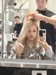 -YH HAIR SALON