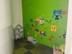 -瑞尔齿科(上海长风大悦城店)