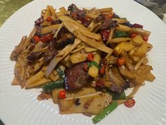 -牛头鱼庄·广西菜(西明店)