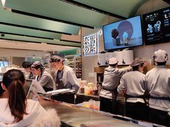 -奈雪的茶(亨特国际广场店)