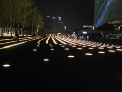 -南京眼步行桥