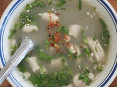 -岳记羊肠馆(陵园小区店)