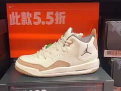 -NIKE上海青浦优选体验店