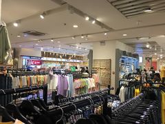 -三福时尚(三峡广场华夏银座店)