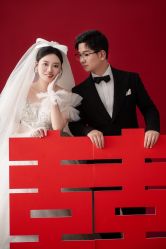 -雪中彩影婚纱摄影·微光艺术中心