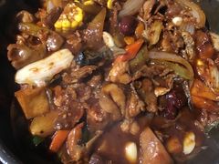 精品鲶鱼锅-猪啊牛呀羊啊铜盘烤肉(正大广场店)