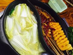 -灌县老妈砂锅串串香(万科红生活广场店)