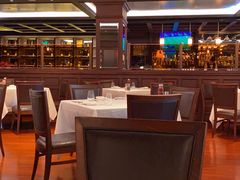 大堂-Wolfgang’s Steakhouse 沃夫冈牛排馆(上海白玉兰广场店)