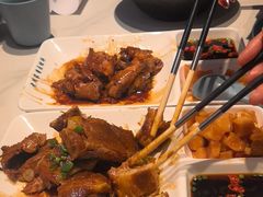 -老周家酱卤猪蹄私房菜(克拉玛依西街店)