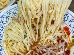-李与白包子铺(桐梓林店)