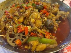 -老闵田螺馆·南昌市井菜·特色小吃(总店)