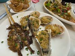 -覃记海鲜美食餐厅