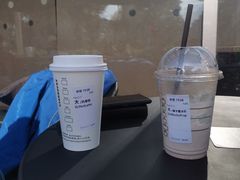 -星巴克(七宝领展广场1F店)