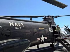 -中途岛号航空母舰博物馆