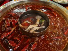 -谭鸭血老火锅(漳州路店)