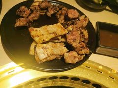 -赤坂亭·M9和牛烧肉(南京江南虹悦城店)