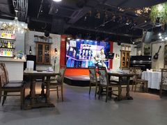 -幸福里音乐酒吧餐吧(朗臻新天地店)