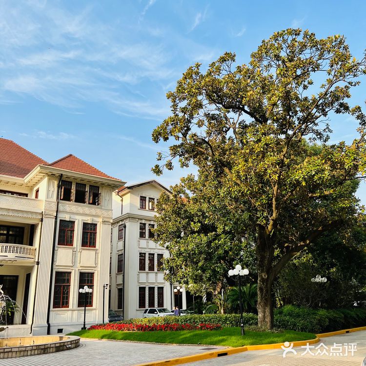 百年法式建筑/康定花园