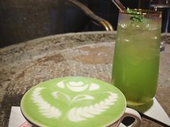 -樹下遇见树·咖啡