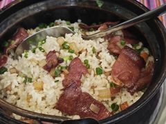 -香巴拉云南餐厅(华莱坞店)