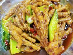 -江城燕子大排档(江汉路步行街店)