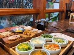 -银米·云南传统过桥米线(双廊黑金冠店)