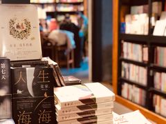 -西西弗书店&矢量咖啡(凯德晶萃广场店)