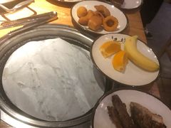 -川渝又一村火锅烤肉自助(步行街店)